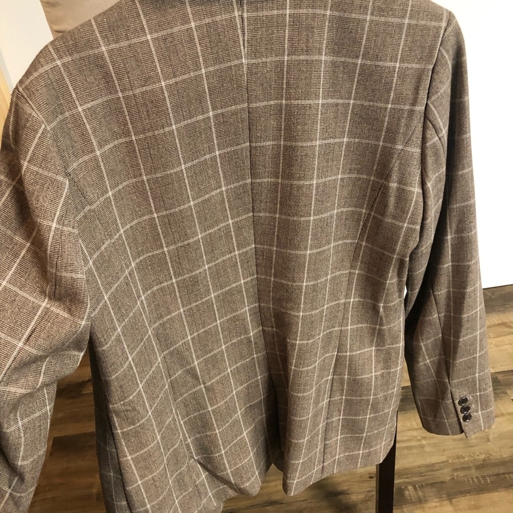 Women’s blazer